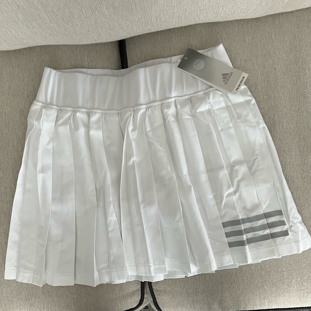 NWT Adidas club pleated skirt size S